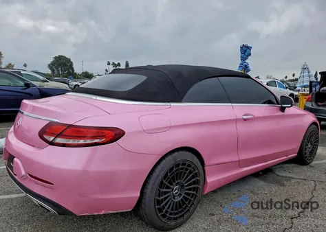 2020 Mercedes-Benz C 300 z USA, uszkodzony, nr VIN W1KWK8DB8LF992054